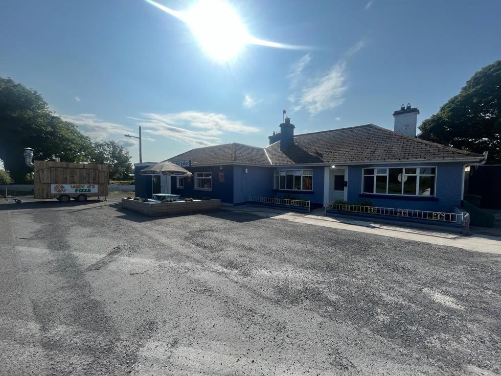 Yeats Lodge Self Catering Apartment And Bar Galway Zewnętrze zdjęcie