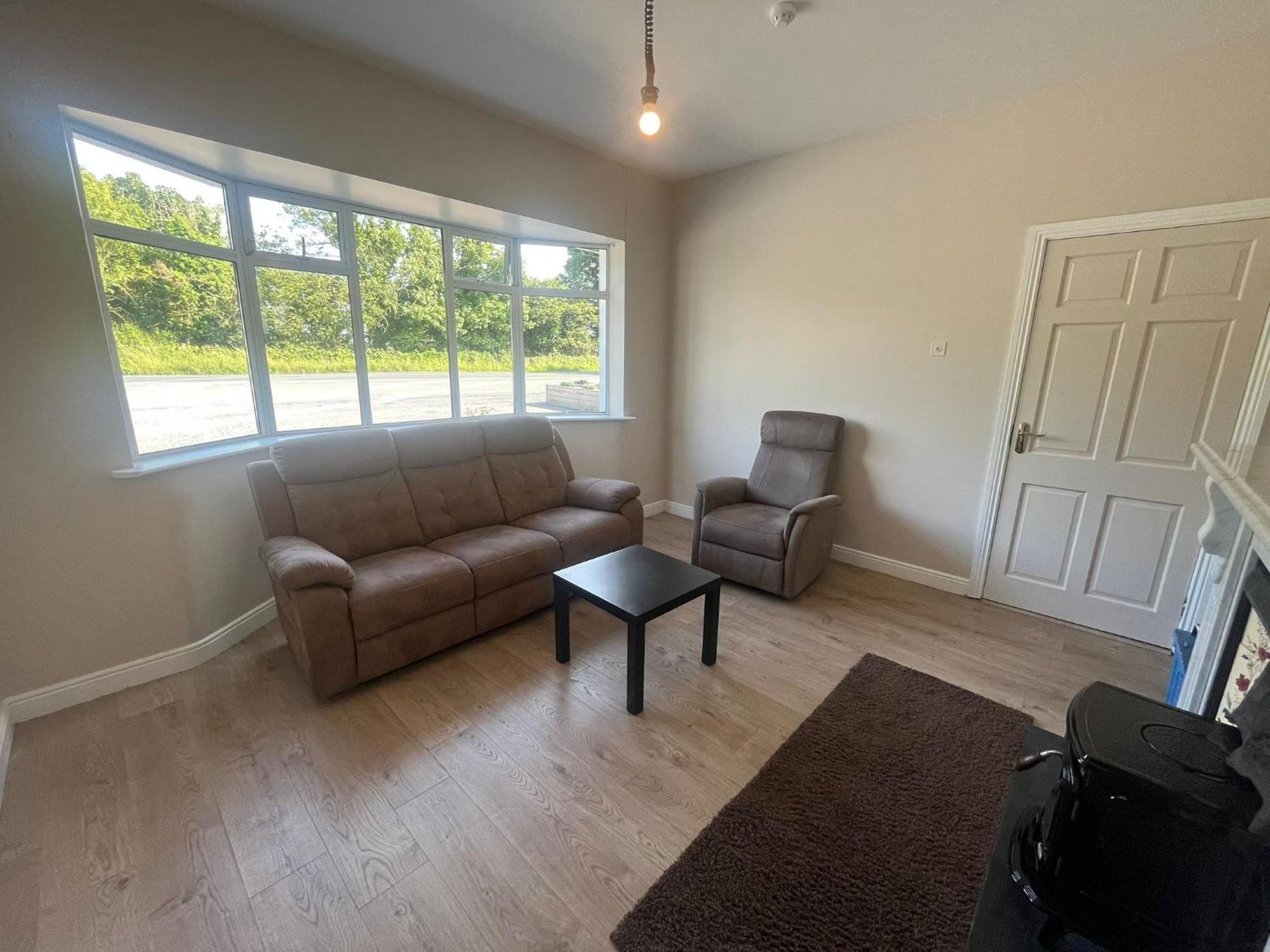 Yeats Lodge Self Catering Apartment And Bar Galway Zewnętrze zdjęcie