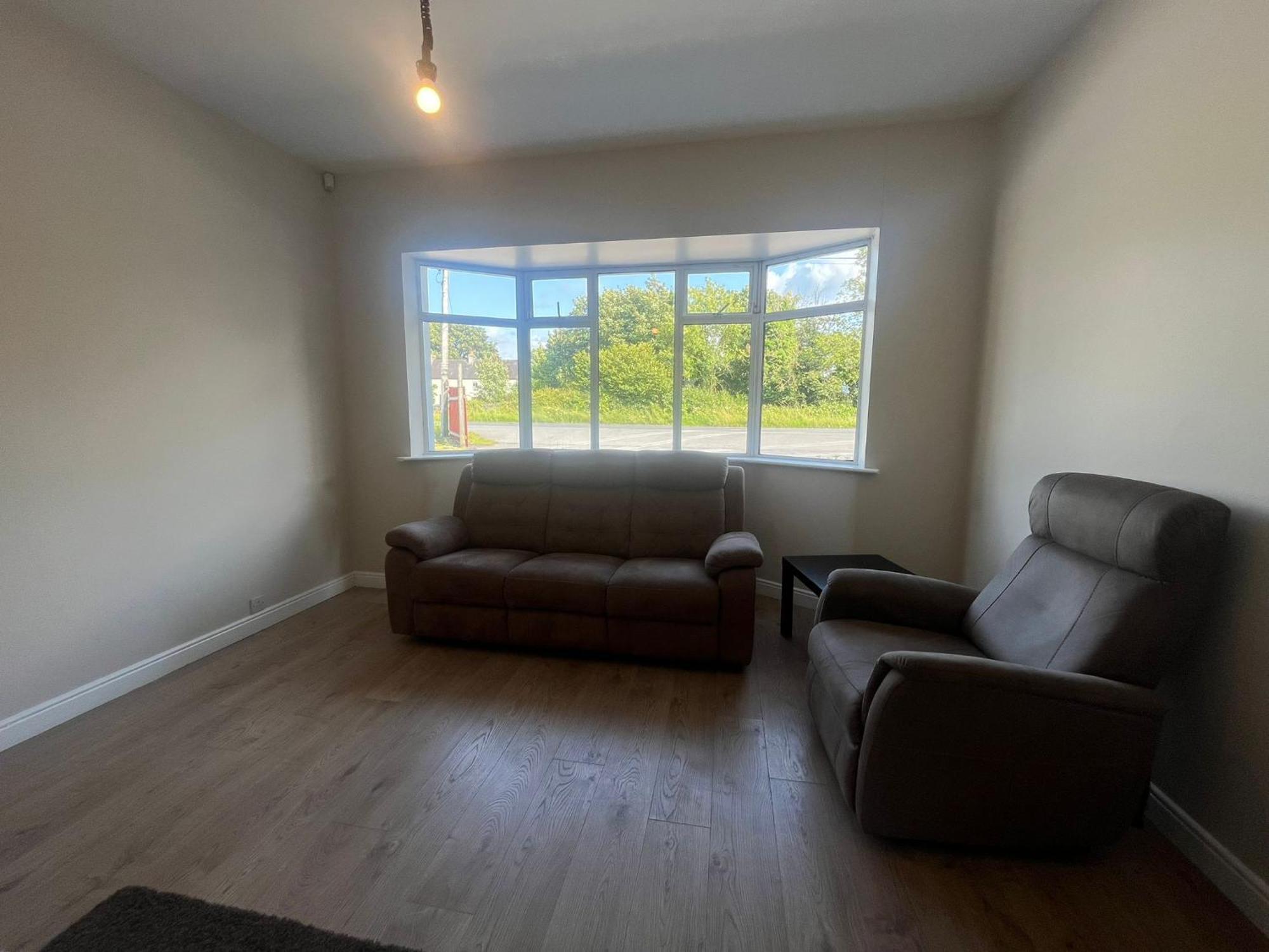 Yeats Lodge Self Catering Apartment And Bar Galway Zewnętrze zdjęcie